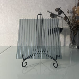 Фото стекло Мору (MORU) серое тонированное 4 мм