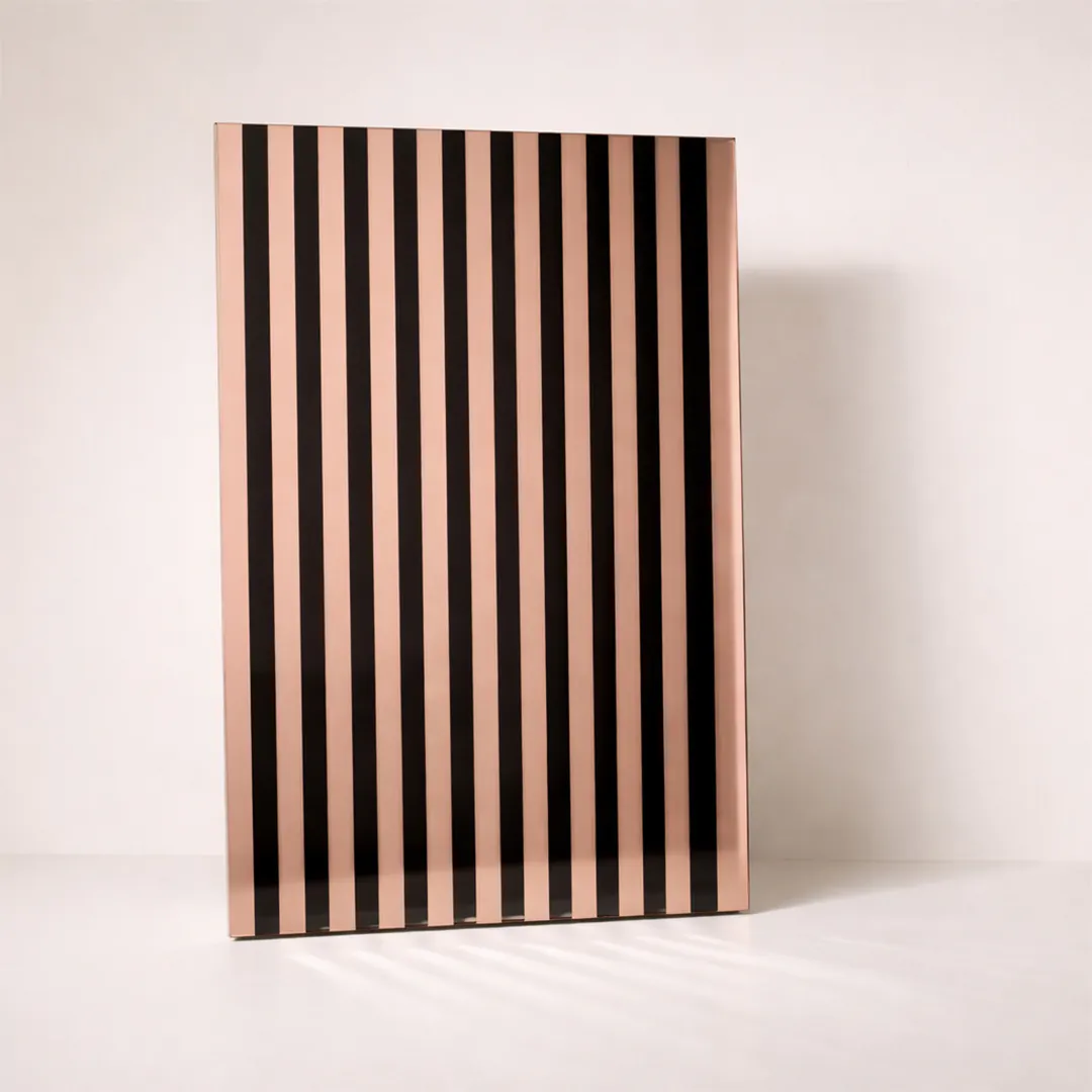 Фото зеркало узорчатое модель Зебра бронза