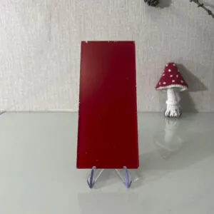 Фото стекло цветное Лакобель № 1586 красное