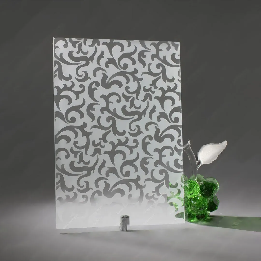 Фото стекло узорчатое модель Кармен цвет бесцветное