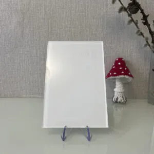 Фото стекло Лакобель белое 9003